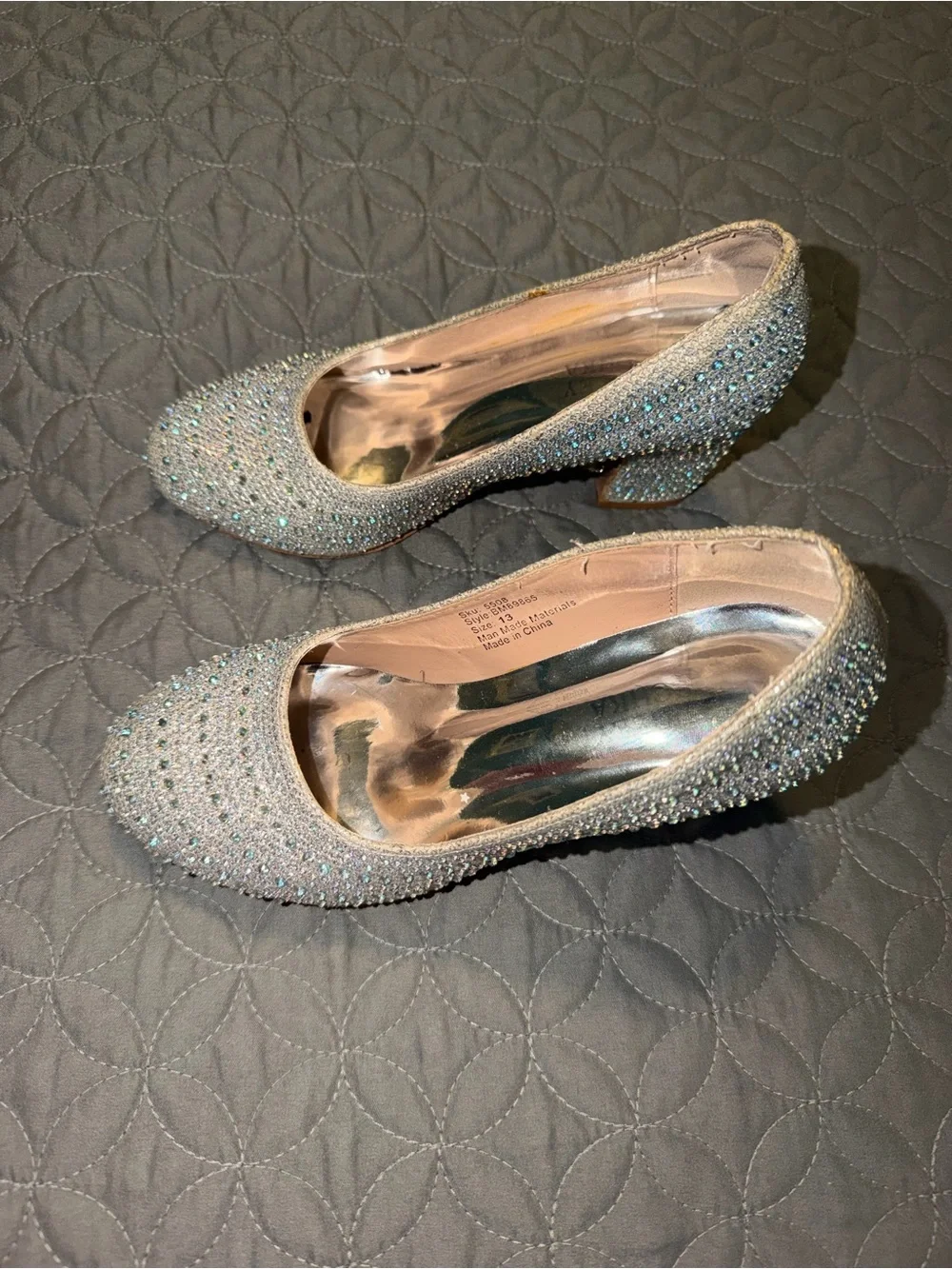 Kids sz 13 Sparkling Silver Crystal Block Heel Pumps. Wedding. Party